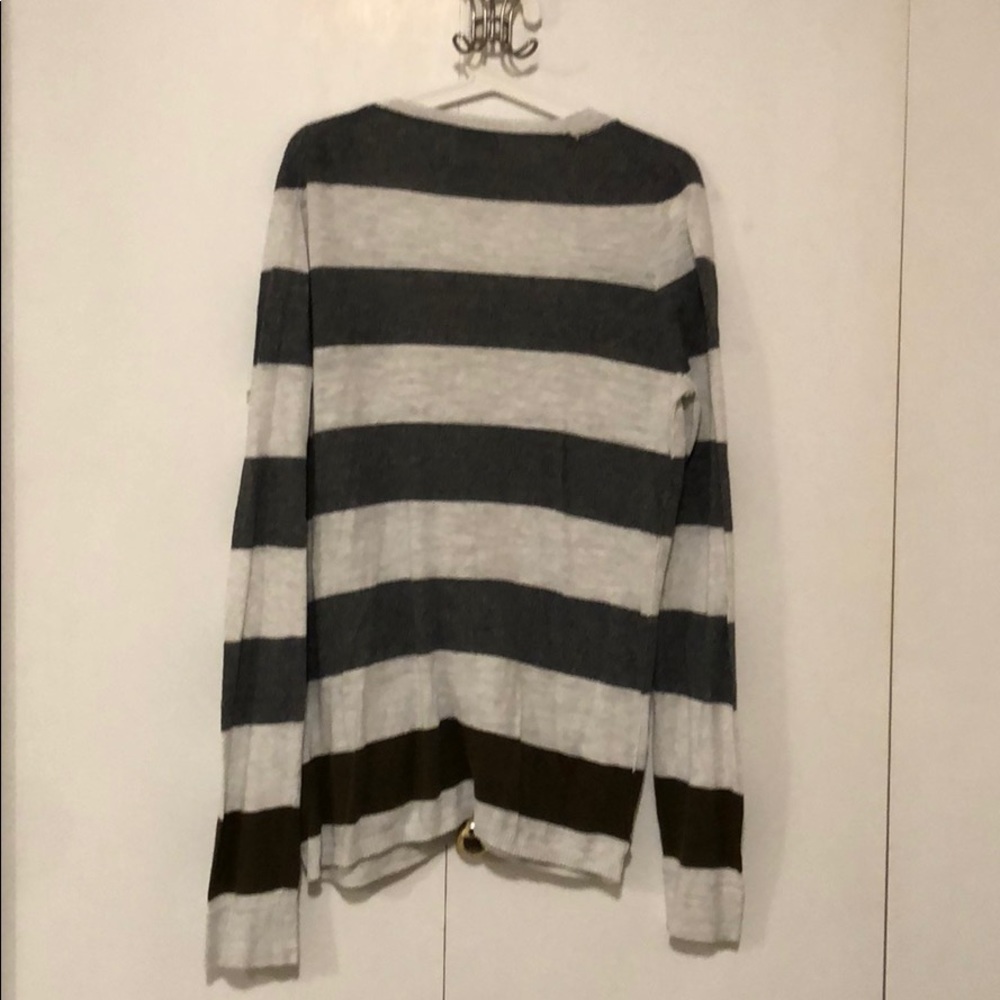 Cardigan - Picture 2 of 3